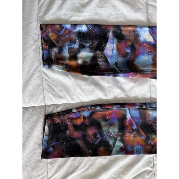 New Lululemon Power Thru Tight 25" Legging HYDM Hyper Drift Multi Size 4 NWT - Picture 10 of 11
